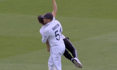 Ashes 2023: Police catches Lord's pitch invader