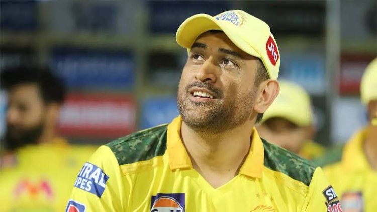 MS Dhoni successfully underwent knee surgery in Mumbai